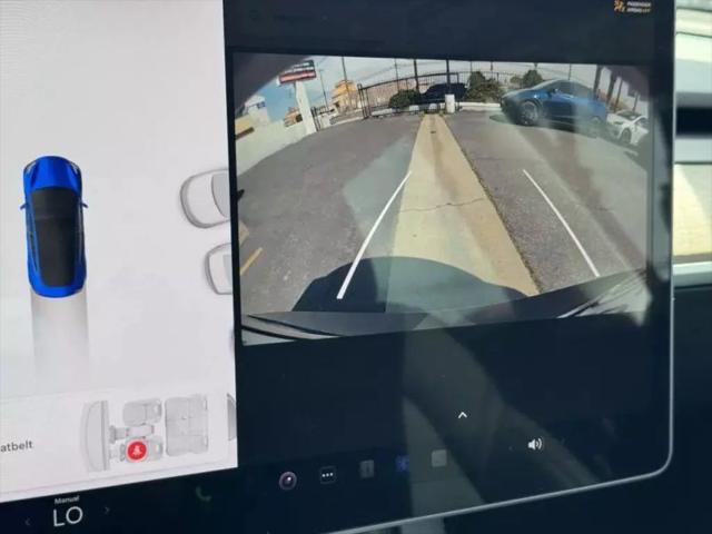 2022 Tesla Model 3 Rear-Wheel Drive