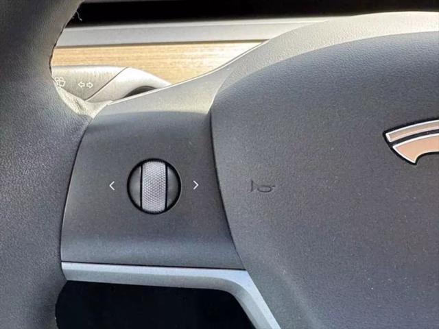 2022 Tesla Model 3 Rear-Wheel Drive