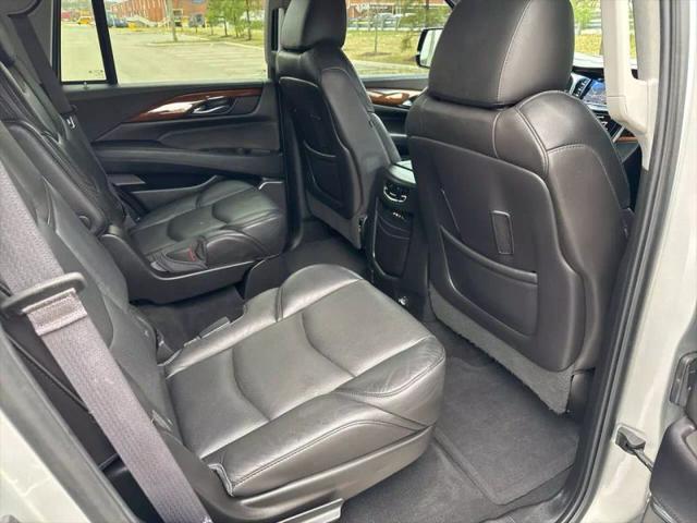 2016 Cadillac Escalade Premium Collection