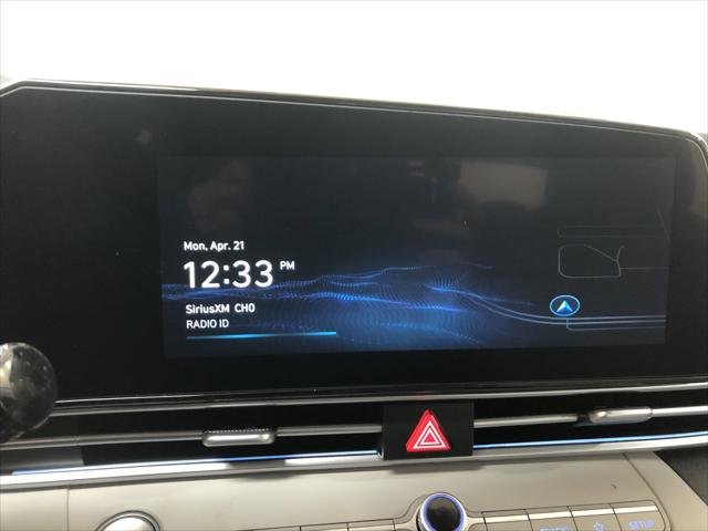 2025 Hyundai Elantra Hybrid Limited