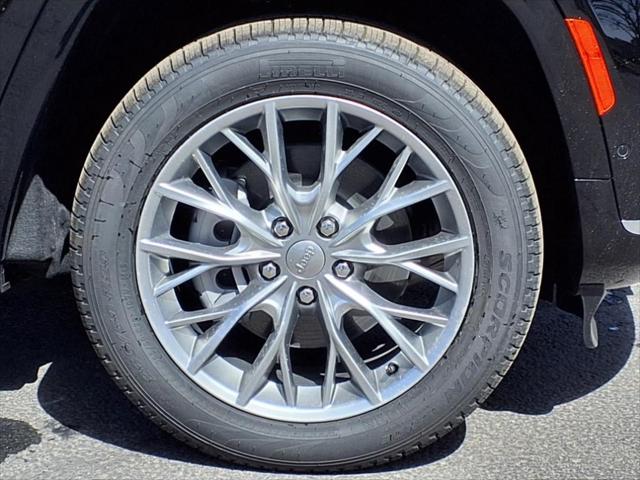 2025 Jeep Grand Cherokee GRAND CHEROKEE L SUMMIT 4X4