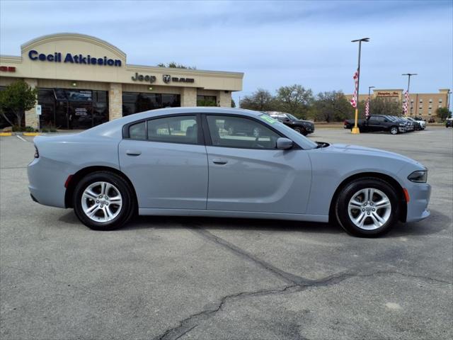 2022 Dodge Charger SXT RWD