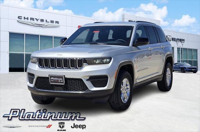 2025 Jeep Grand Cherokee GRAND CHEROKEE LAREDO 4X4