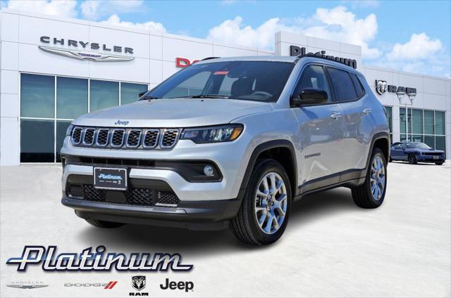 2025 Jeep Compass COMPASS LATITUDE 4X4