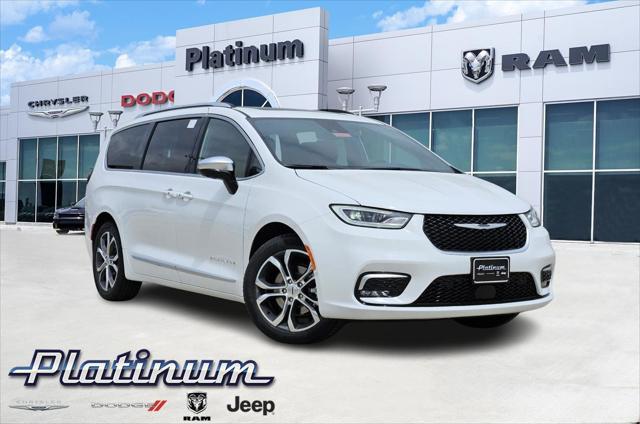2025 Chrysler Pacifica PACIFICA PINNACLE