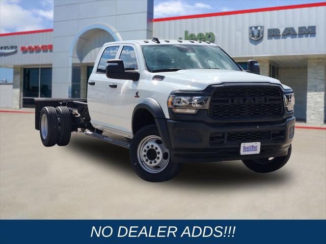 2024 RAM Ram 5500 Chassis Cab RAM 5500 TRADESMAN CHASSIS CREW CAB 4X2 84 CA 2024 RAM Ram 5500 Chassis Cab RAM 5500 TRADESMAN CHASSIS CREW CAB 4X2 84 CA