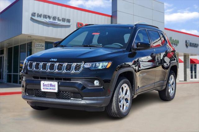 2025 Jeep Compass COMPASS LATITUDE 4X4
