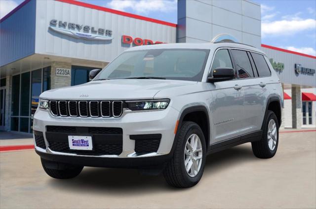 2025 Jeep Grand Cherokee GRAND CHEROKEE L LAREDO X 4X2