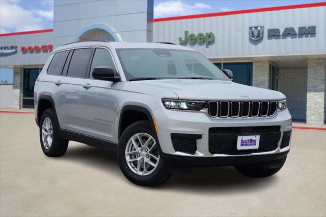 2025 Jeep Grand Cherokee GRAND CHEROKEE L LAREDO X 4X2