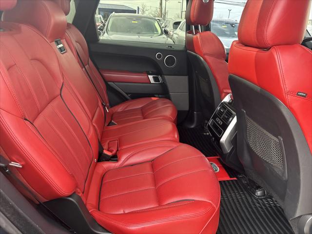 2016 Land Rover Range Rover Sport 5.0L V8 Supercharged