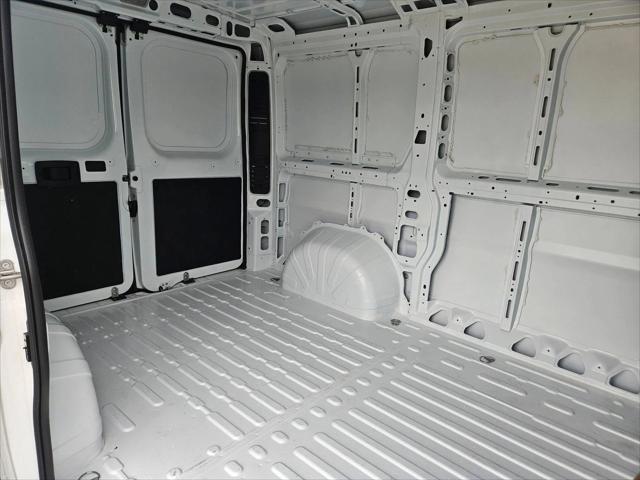 2025 Ram ProMaster Cargo Van Tradesman Low Roof 118" WB w/Pass Seat