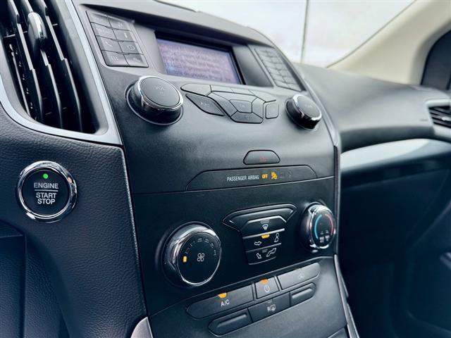 2019 Ford Edge SE