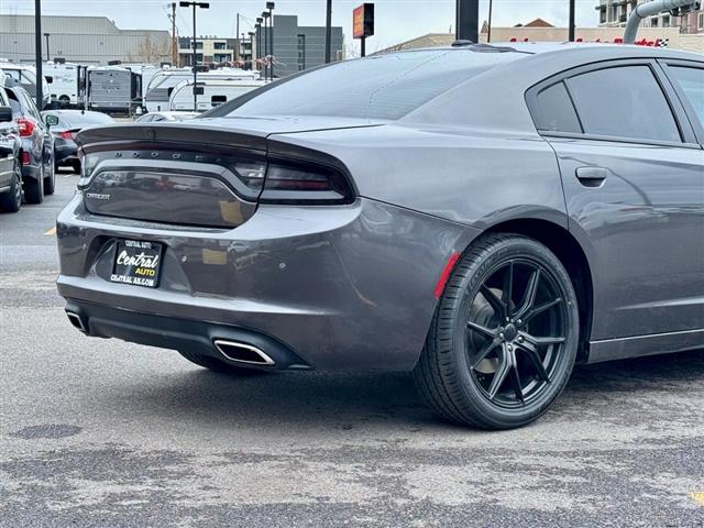 2019 Dodge Charger SXT RWD