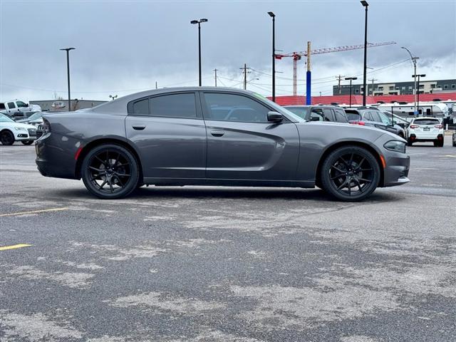 2019 Dodge Charger SXT RWD