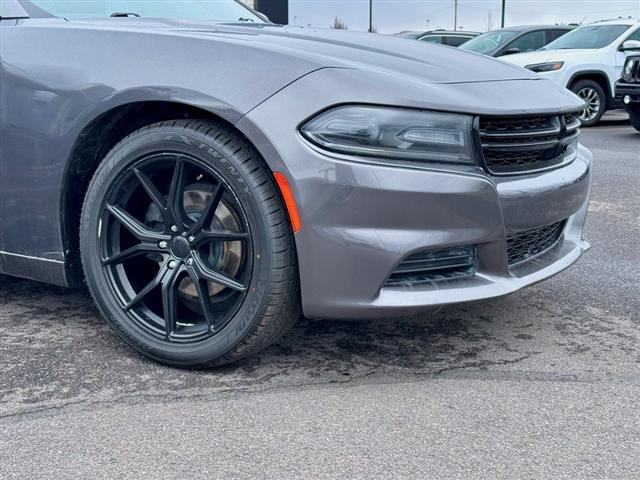 2019 Dodge Charger SXT RWD