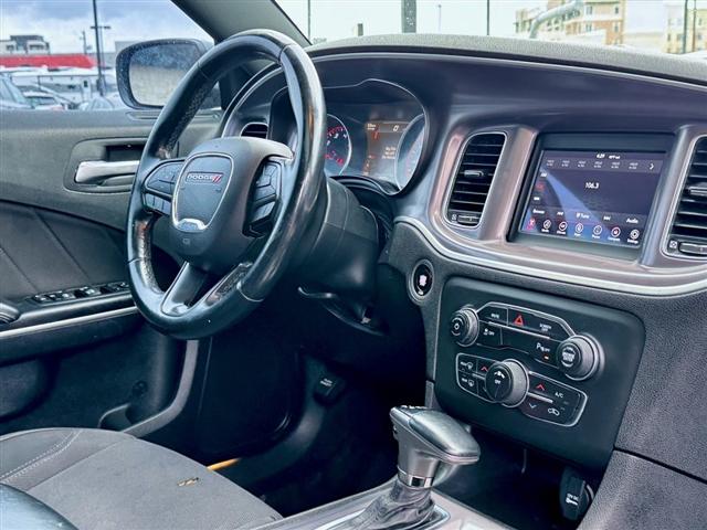 2019 Dodge Charger SXT RWD