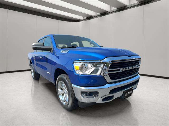 2019 RAM 1500 Big Horn/Lone Star Crew Cab 4x4 57 Box