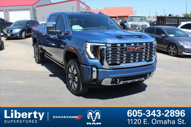 2024 GMC Sierra 3500HD 4WD Crew Cab Standard Bed Denali