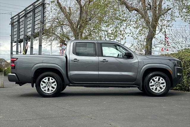 2022 Nissan Frontier Crew Cab SV 4x2