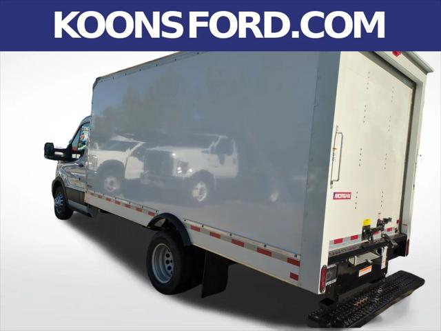 2024 Ford Transit Cutaway Unknown