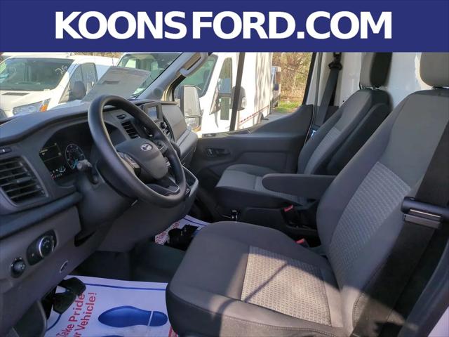 2024 Ford Transit Cutaway Unknown