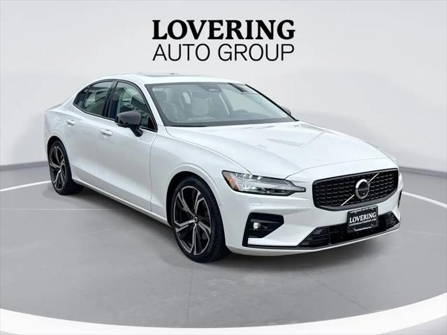 2024 Volvo S60 B5 Plus Dark Theme for sale in Nashua, NH
