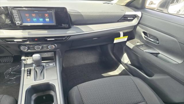 2025 Nissan Kicks S FWD