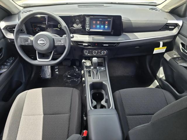 2025 Nissan Kicks S FWD