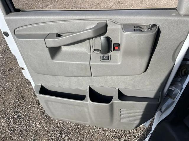 2025 GMC Savana Cargo RWD 2500 Extended Wheelbase Work Van