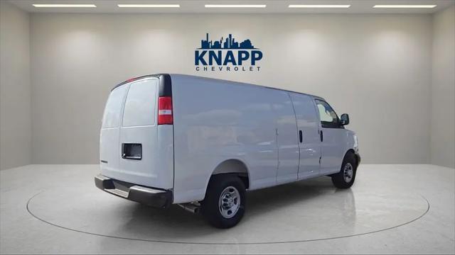 2025 Chevrolet Express Cargo Van RWD 2500 Extended Wheelbase WT