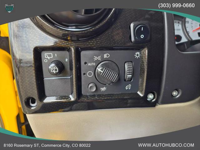 2003 HUMMER H2 Base