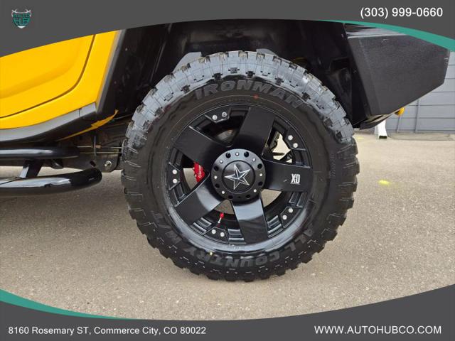 2003 HUMMER H2 Base