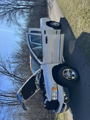 2005 Dodge Ram 3500 SLT/Laramie