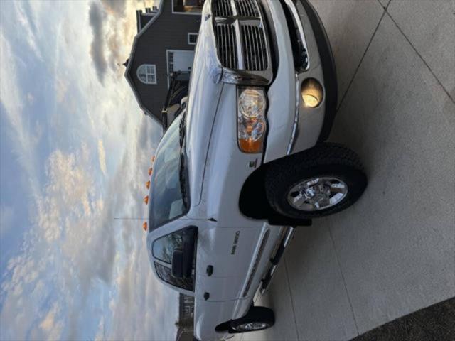 2005 Dodge Ram 3500 SLT/Laramie