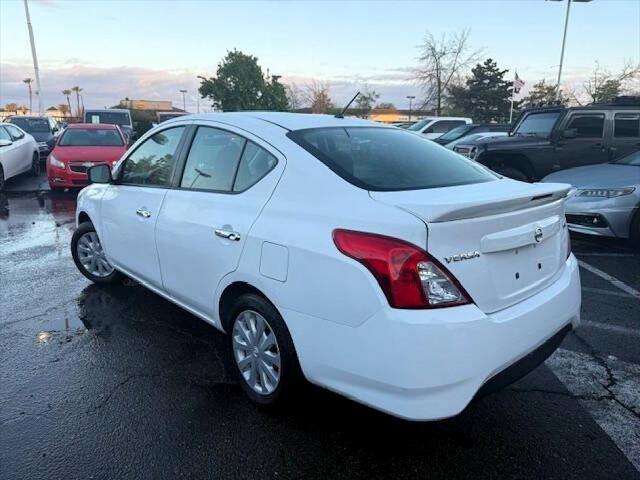 2017 Nissan Versa 1.6 SV