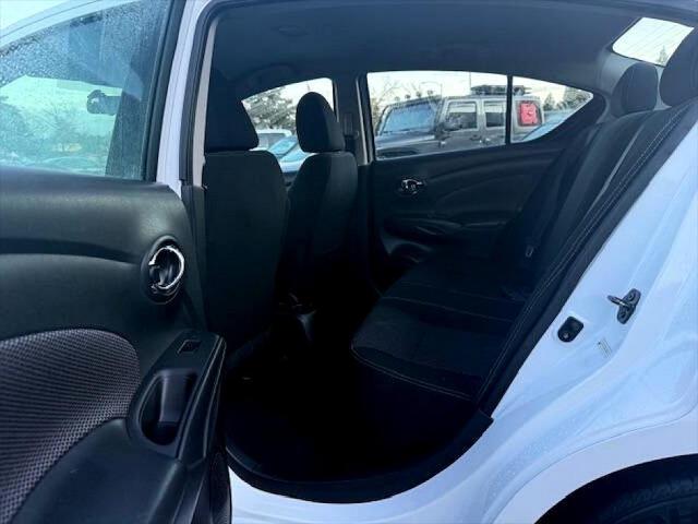 2017 Nissan Versa 1.6 SV