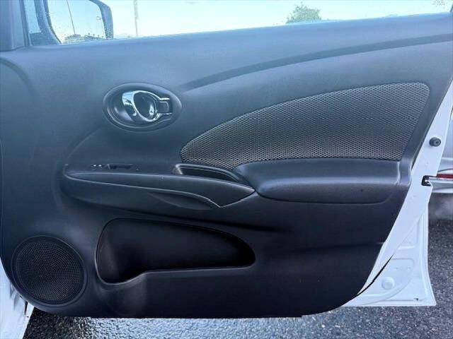 2017 Nissan Versa 1.6 SV