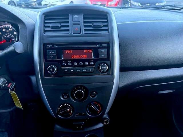 2017 Nissan Versa 1.6 SV