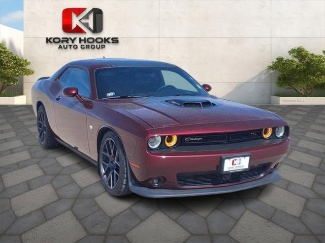 2017 Dodge Challenger 392 Hemi Scat Pack Shaker