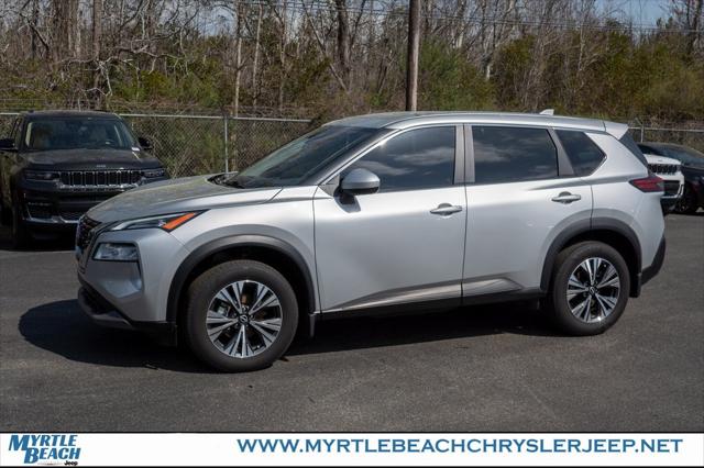 2023 Nissan Rogue SV FWD