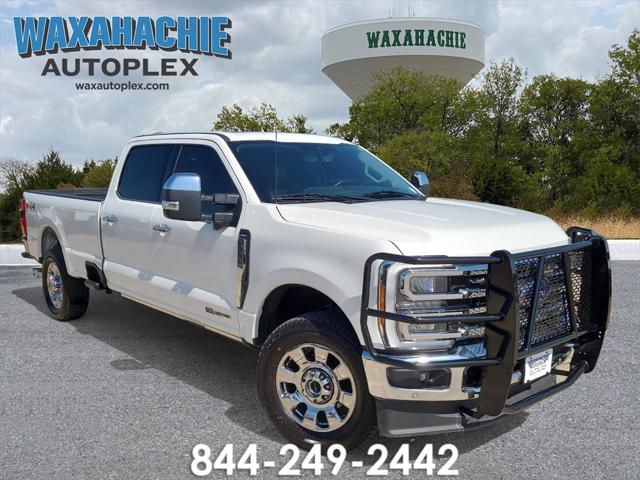 2023 Ford F-350 LARIAT