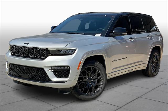 2025 Jeep Grand Cherokee GRAND CHEROKEE SUMMIT 4X4