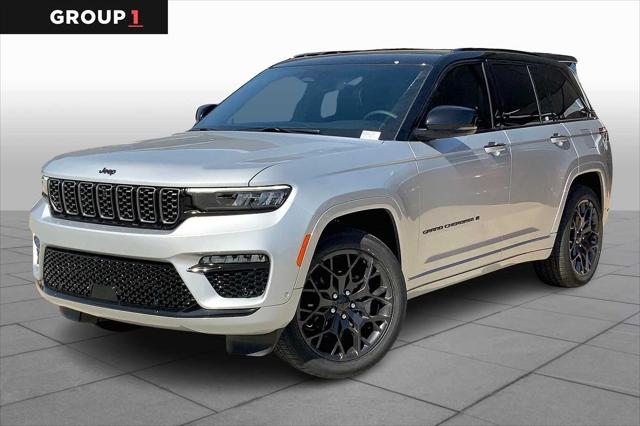 2025 Jeep Grand Cherokee GRAND CHEROKEE SUMMIT 4X4