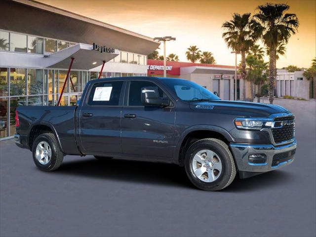 2025 RAM 1500 Big Horn Crew Cab 4x4 64 Box
