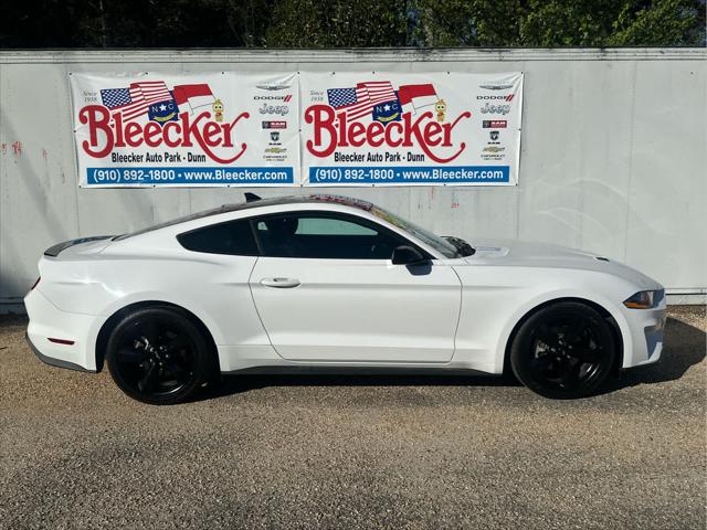 2022 Ford Mustang EcoBoost Fastback
