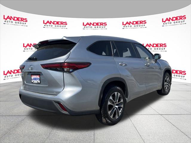 2023 Toyota Highlander XLE