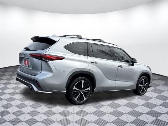 2022 Toyota Highlander XSE
