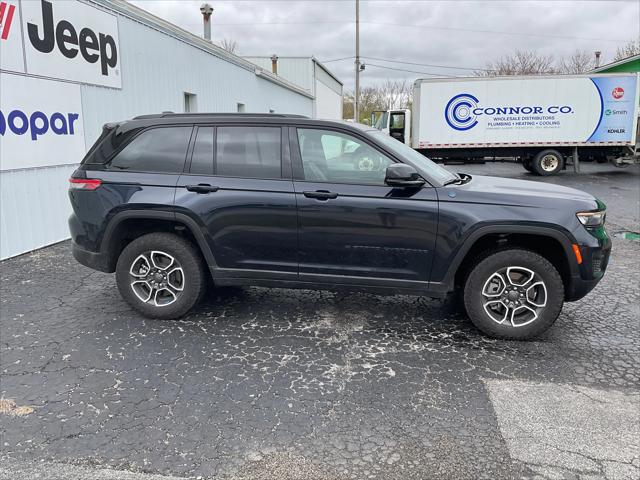 2023 Jeep Grand Cherokee 4xe Trailhawk