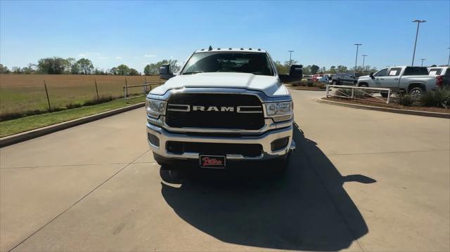 2024 RAM Ram 3500 Chassis Cab RAM 3500 TRADESMAN CREW CAB CHASSIS 4X4 60 CA