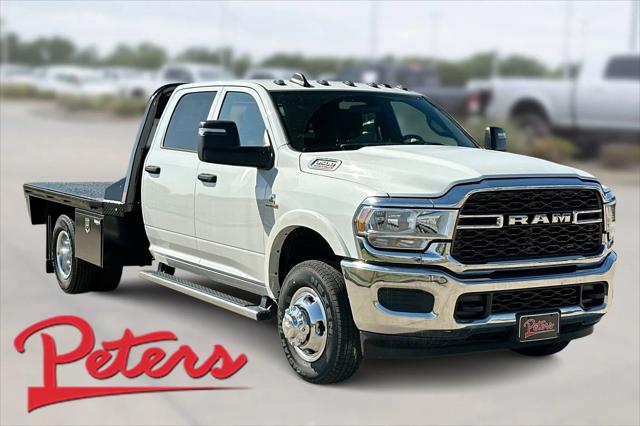 2024 RAM Ram 3500 Chassis Cab RAM 3500 TRADESMAN CREW CAB CHASSIS 4X4 60 CA